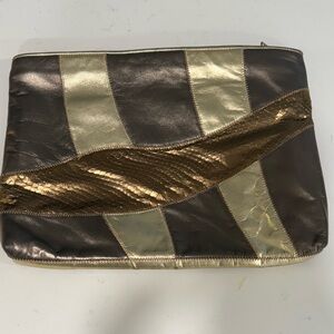 Vintage Meyers USA Elegant Metallic Leather Clutch